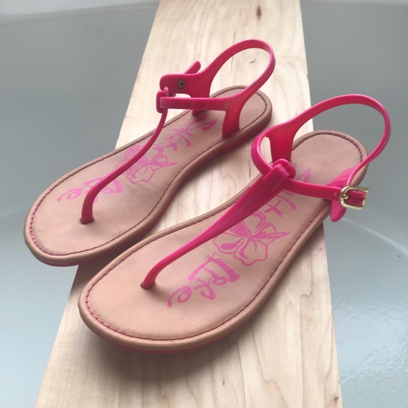 ladies pink sandals size 7